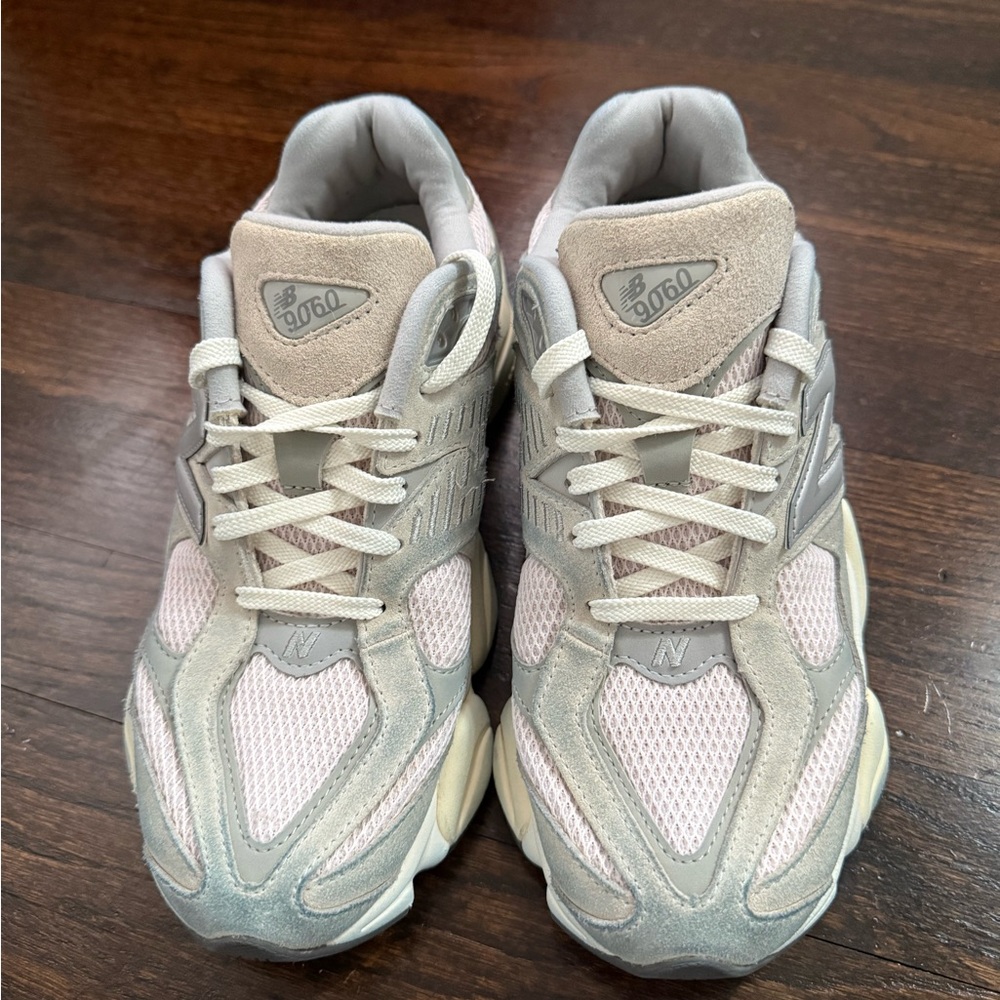 New Balance Women's Cream and Gray Sneakers